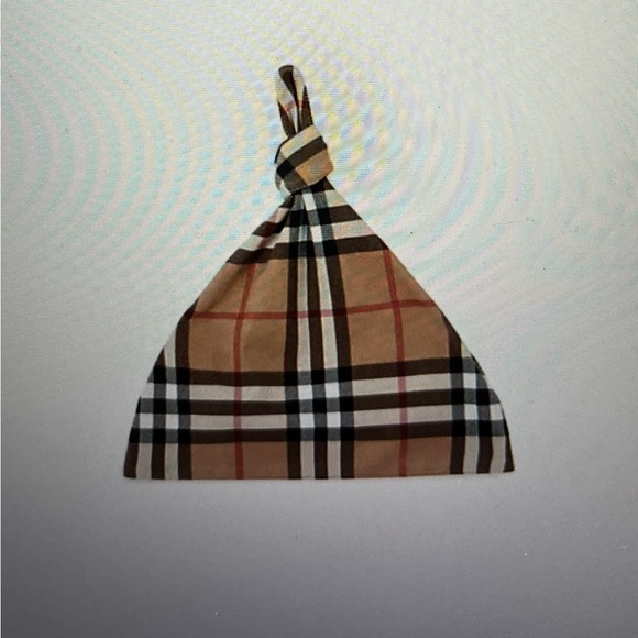 Burberry, babies two-piece archive beige check print gift set size 12 m, NWT - Picture 4 of 7